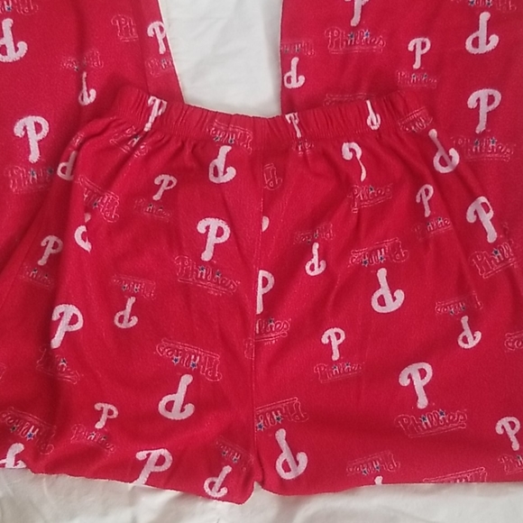Phillies ⚾️ PJ Pants - Picture 5 of 7